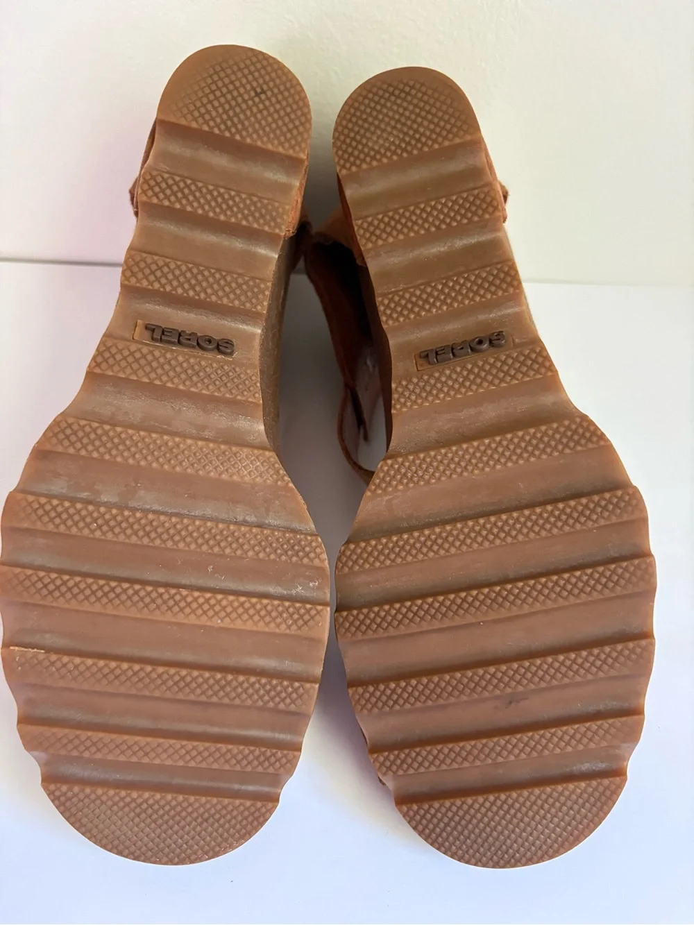 Sorel Joanie 2 Brown Ankle Strap Leather Wedge Sandals Open Toe Back Zip Size 10